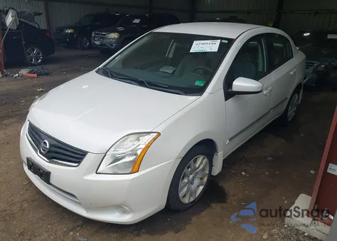 2012 Nissan Sentra 2.0 S z USA, uszkodzony, nr VIN 3N1AB6AP4CL774548